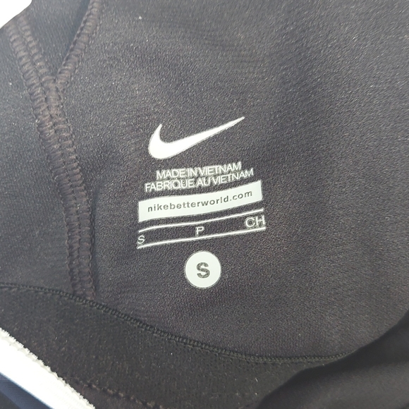 Nike swim one piece - Picture 6 of 6